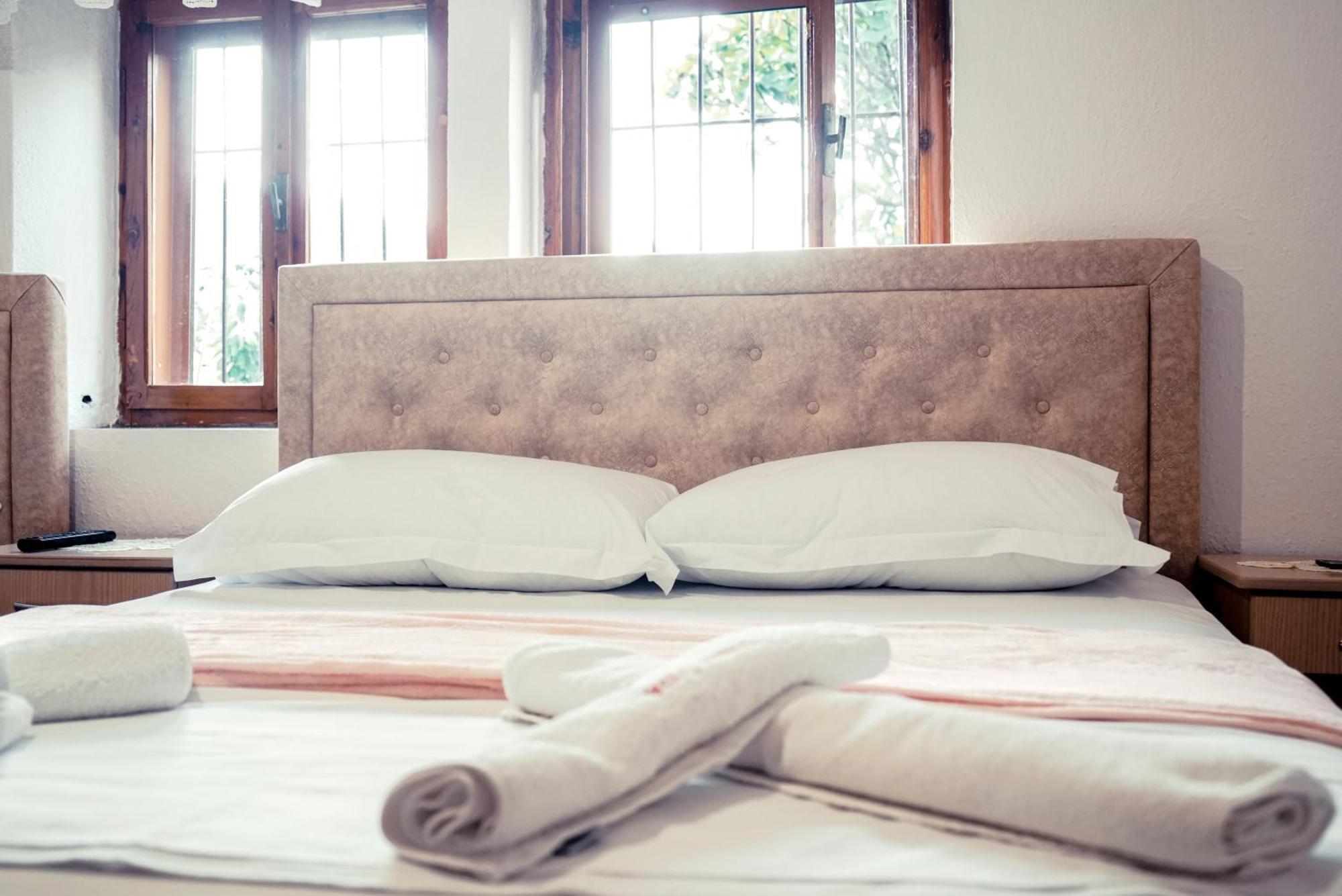 Guesthouse Arber Gjirokastër 外观 照片
