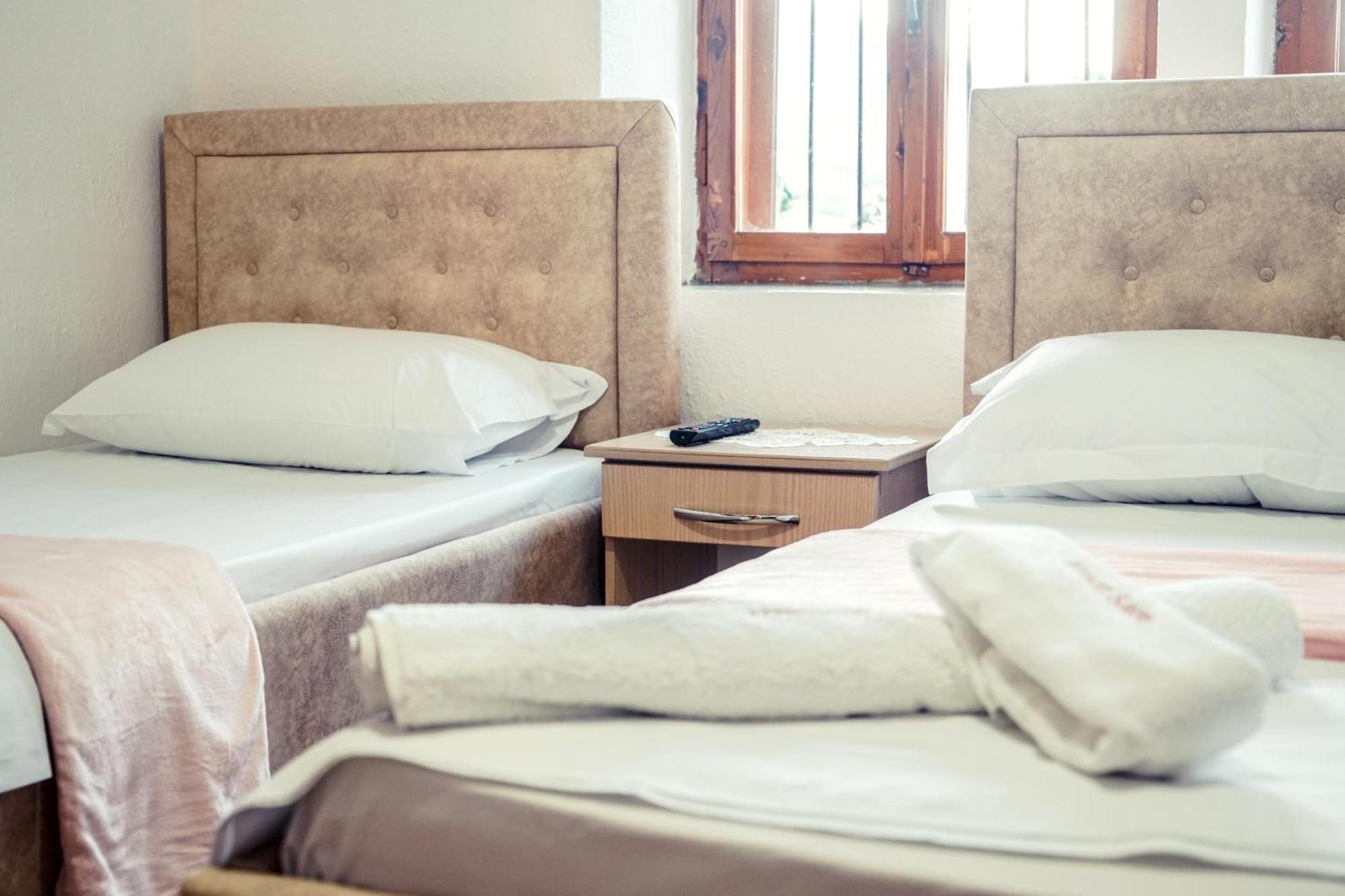 Guesthouse Arber Gjirokastër 外观 照片