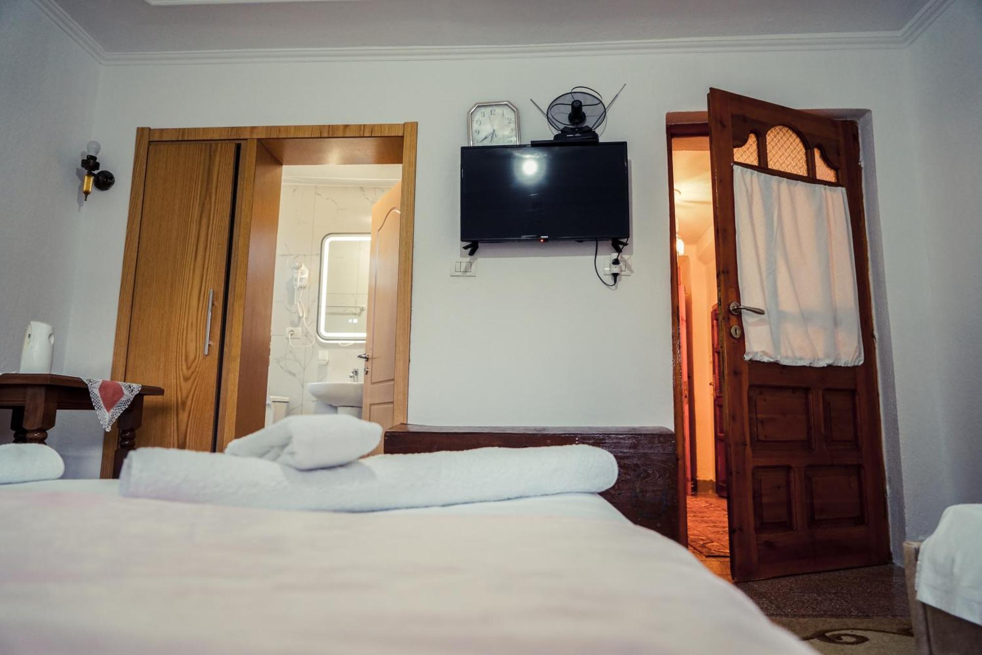 Guesthouse Arber Gjirokastër 外观 照片