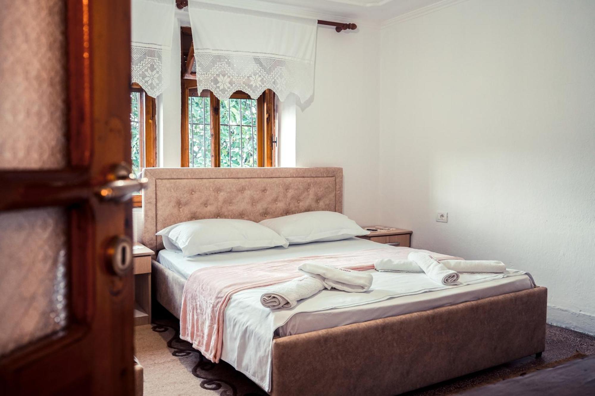 Guesthouse Arber Gjirokastër 外观 照片