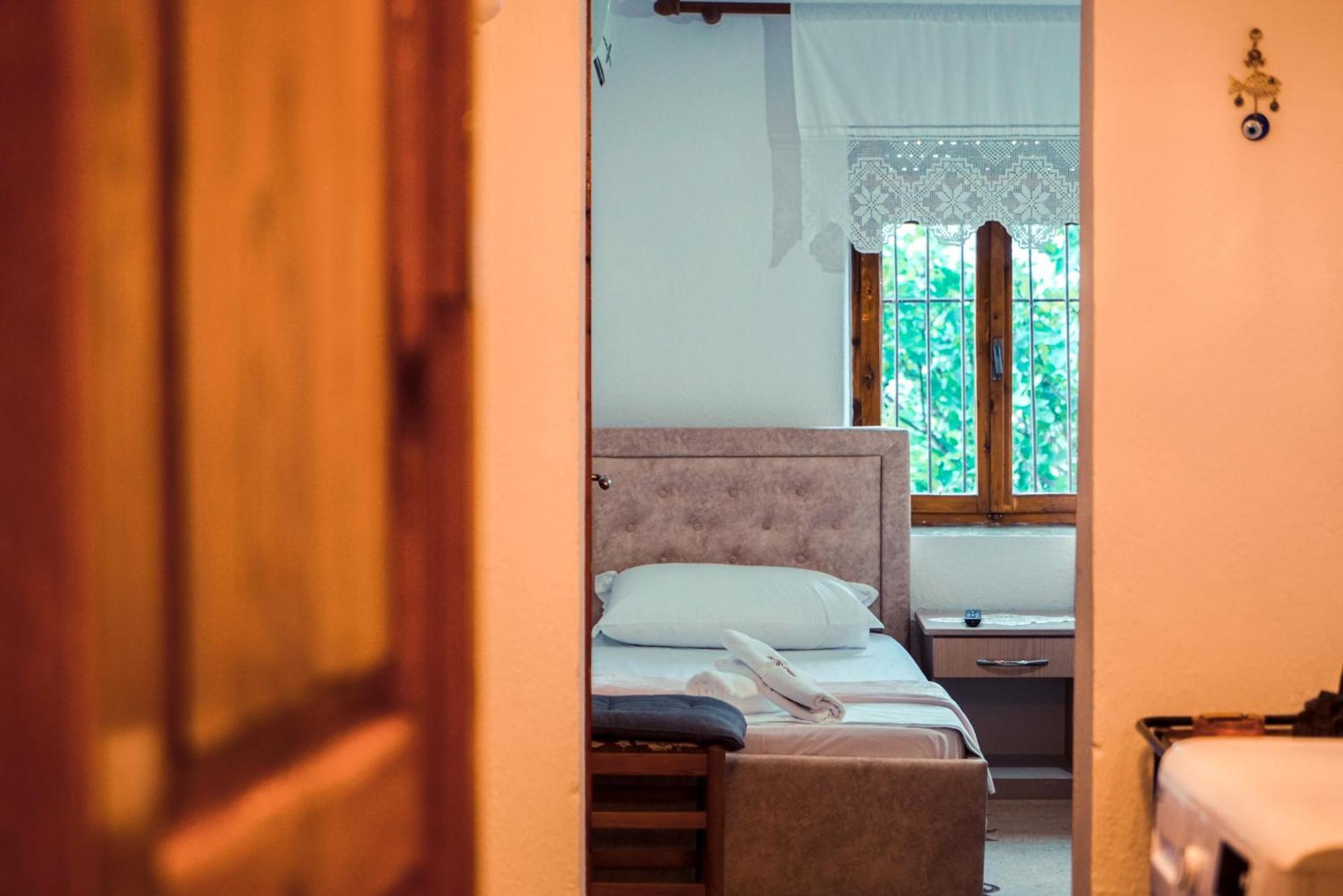 Guesthouse Arber Gjirokastër 外观 照片