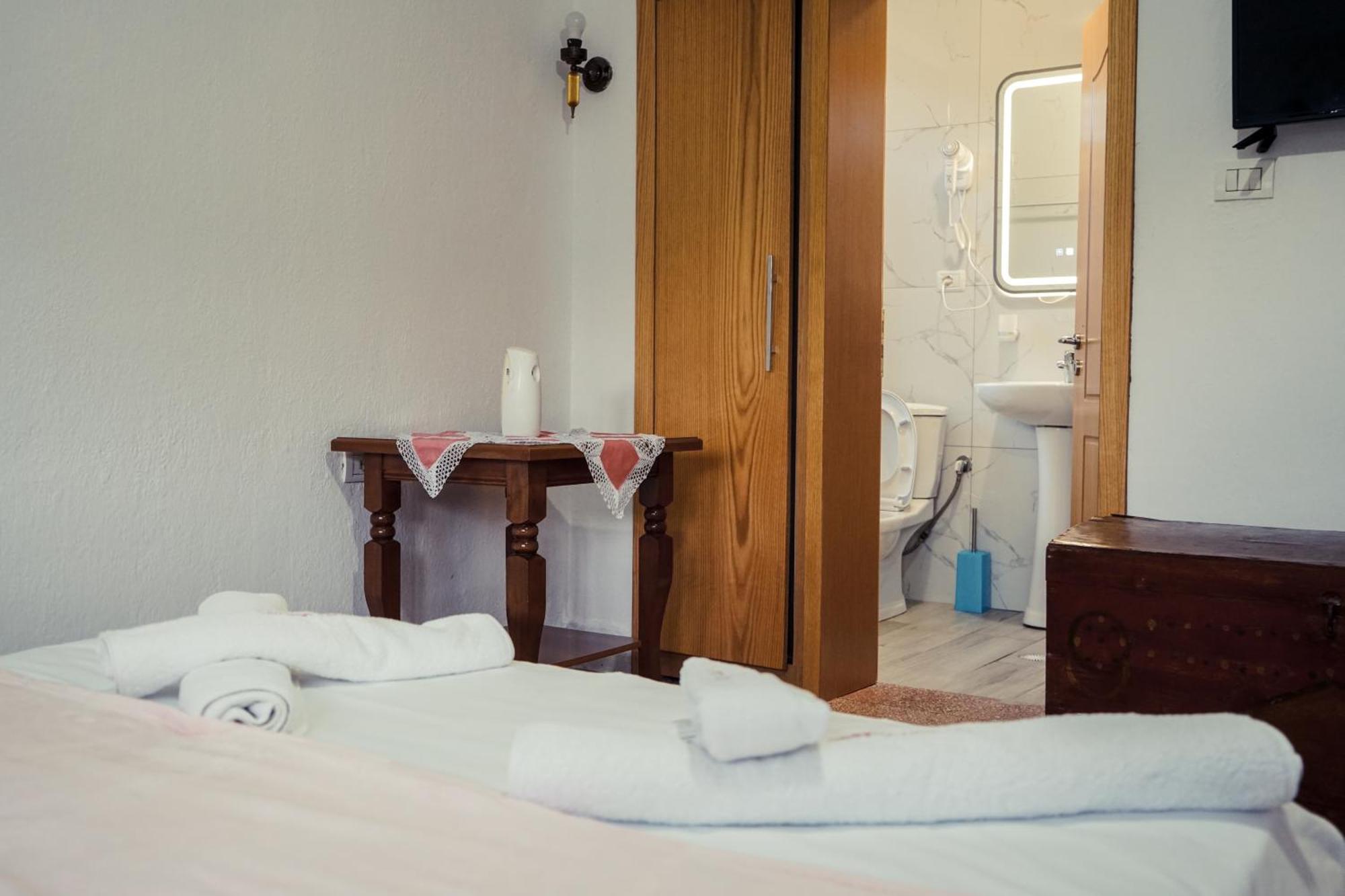 Guesthouse Arber Gjirokastër 外观 照片