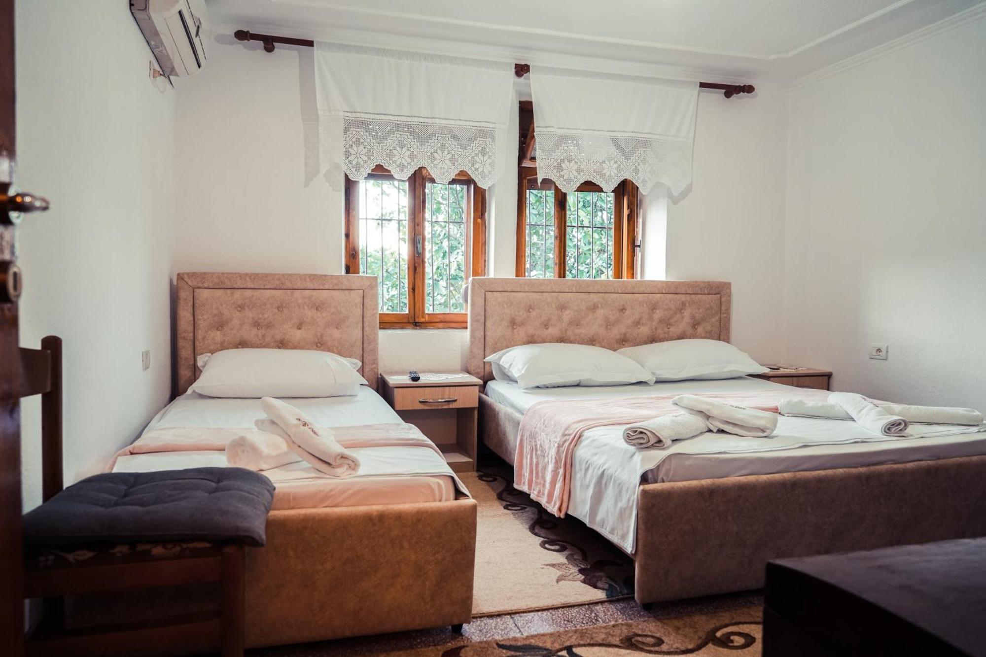 Guesthouse Arber Gjirokastër 外观 照片