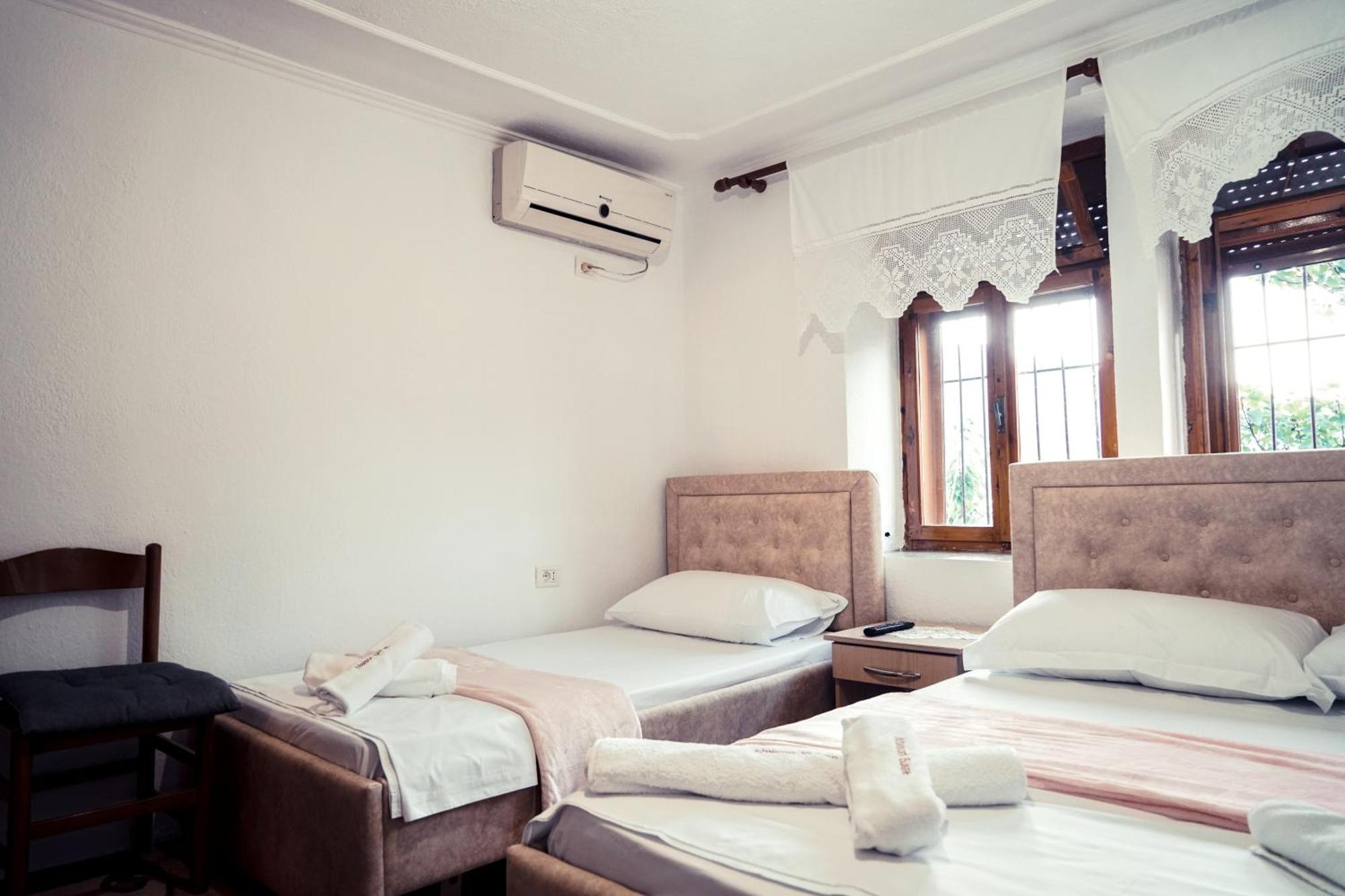 Guesthouse Arber Gjirokastër 外观 照片