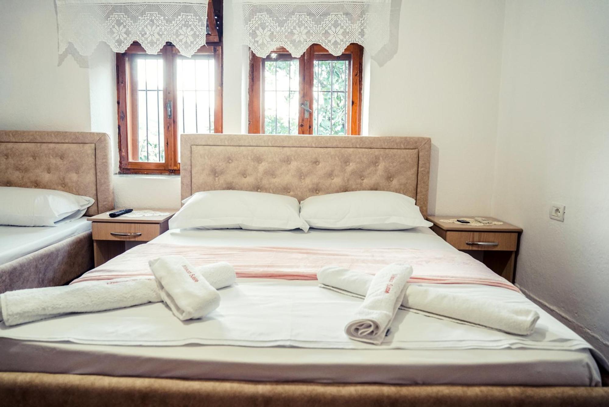Guesthouse Arber Gjirokastër 外观 照片