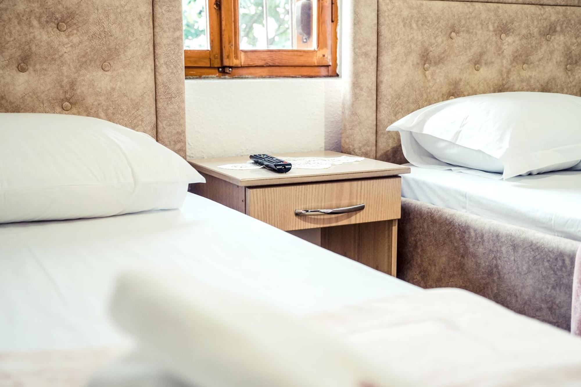 Guesthouse Arber Gjirokastër 外观 照片