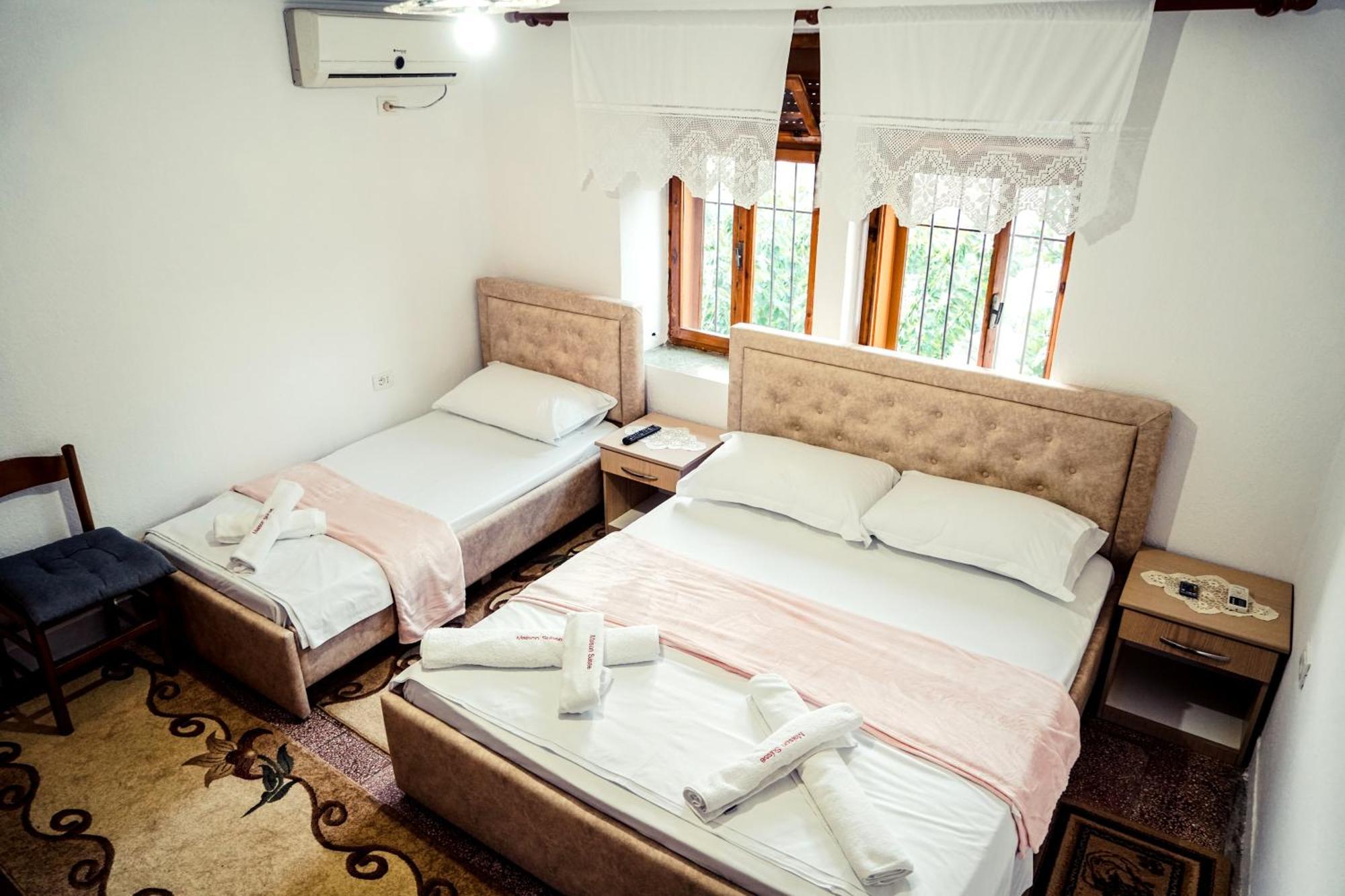 Guesthouse Arber Gjirokastër 外观 照片