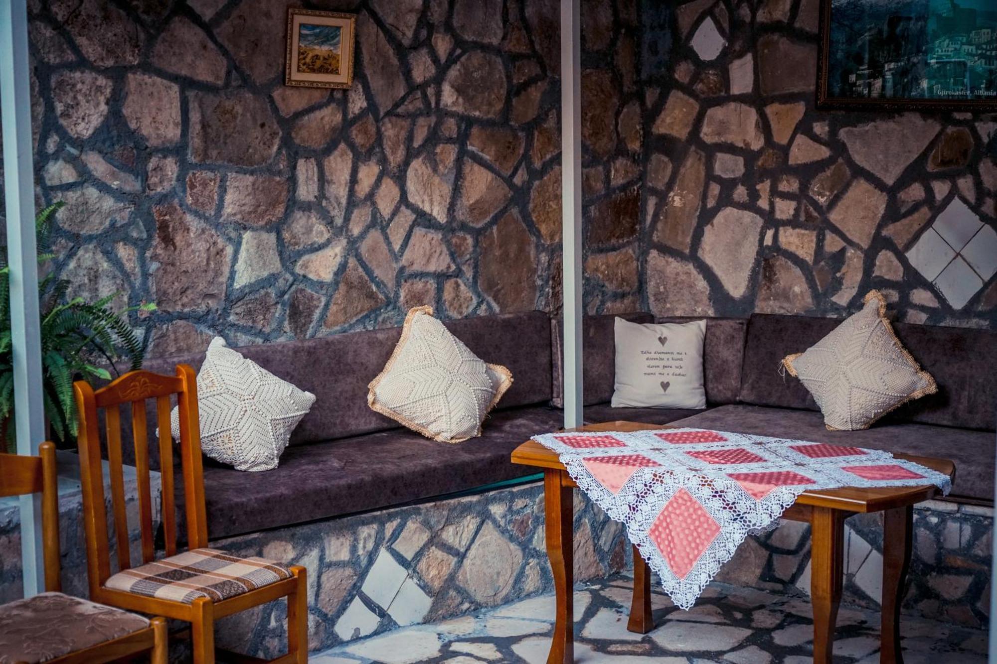 Guesthouse Arber Gjirokastër 外观 照片
